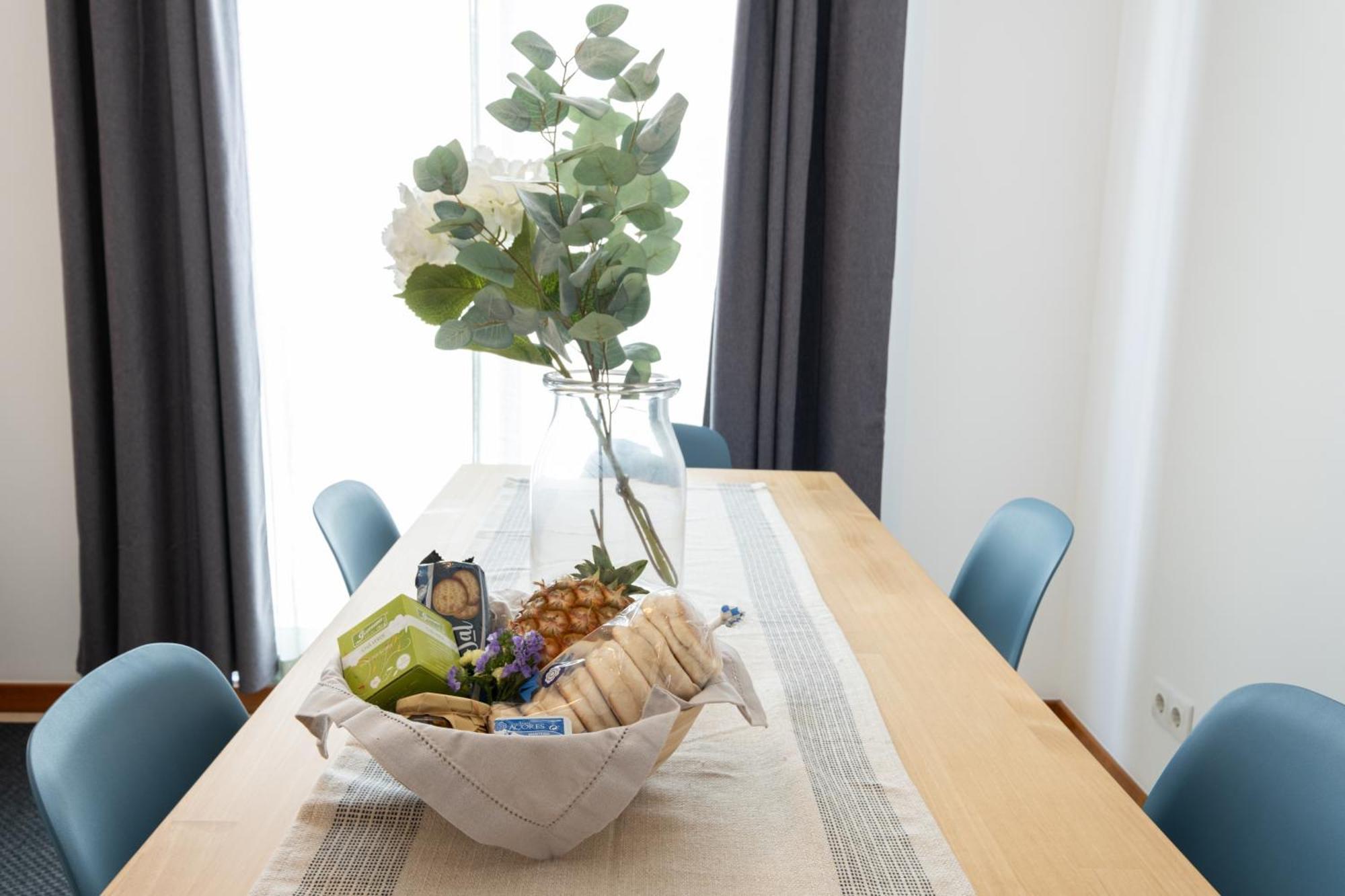 Sweet Home Downtown Apartment Понта-Делгада Екстер'єр фото
